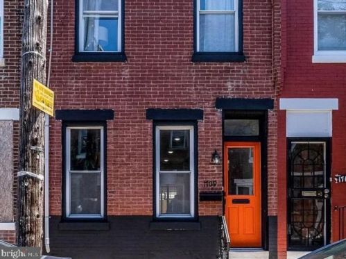 1709 Dorrance St, Philadelphia PA 19146-2911 exterior
