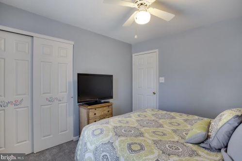 1820 Holland Clf Rd, Huntingtown MD 20639-8811 exterior