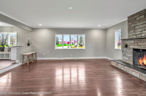 29 Chain Blvd, Berkeley Township NJ  08721-1907 exterior