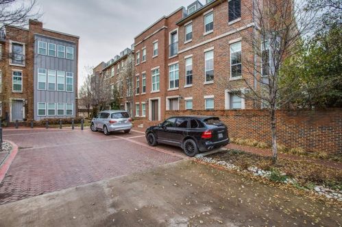 7700 Eastern Ave, Dallas TX 75209-5120 exterior