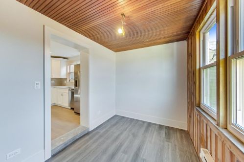 6416 Raven St, Chicago IL  60631-2516 exterior