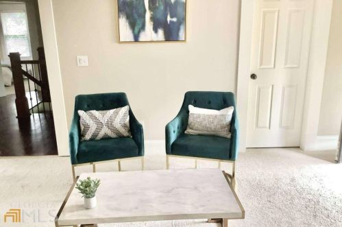 560 Morgan St, Atlanta GA 30308-2821 exterior