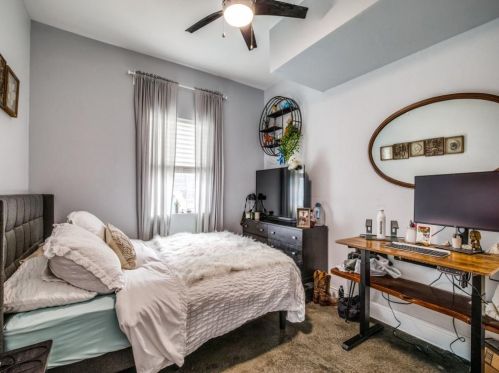 629 Elsbeth St, Dallas TX 75208-4226 exterior