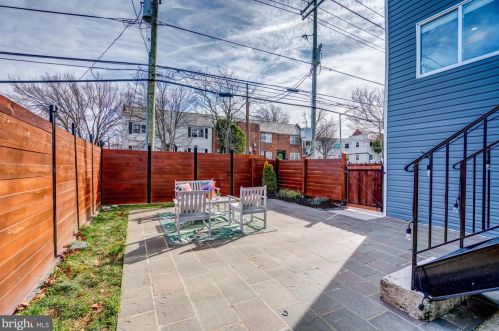 401 Delafield Pl, Washington DC  20011-6112 exterior