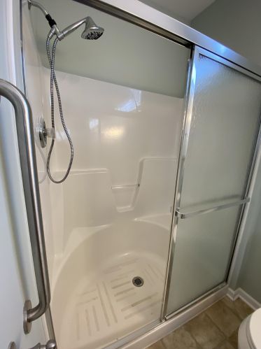 1039 Kensington St, Grand Rapids MI 49534-2179 exterior