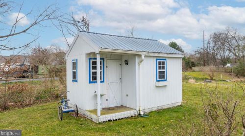 27 Devries Cir, Lewes DE 19958-1710 exterior