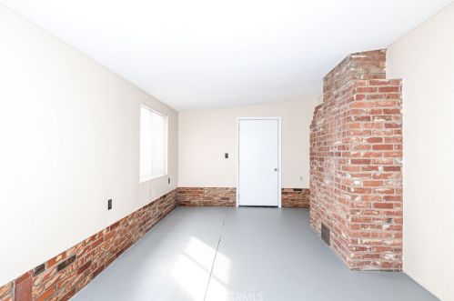 1220 Minaret Ave, Turlock CA  95380-5528 exterior