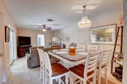 1964 Park Pl, Boca Raton FL 33486-3117 exterior