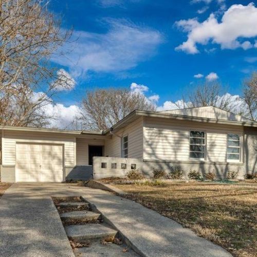 2617 Fieldale Dr, Dallas TX  75234-3442 exterior