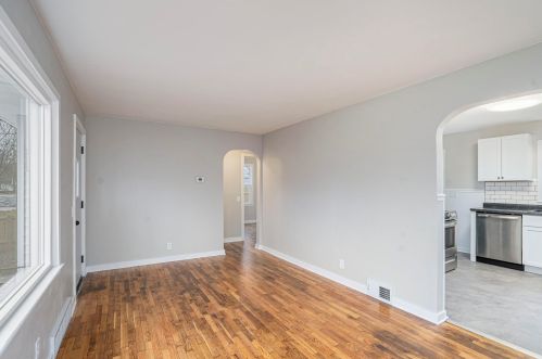 5134 Keyes Dr, Kalamazoo MI  49004-2614 exterior