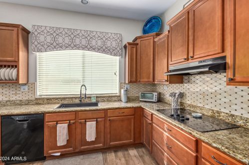 1623 Kaibab Dr, Chandler AZ 85249-3071 exterior