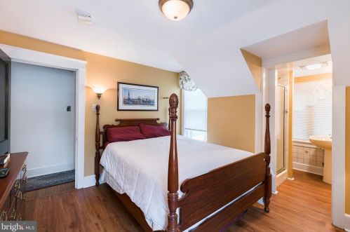 15 Spencer Ave, Lancaster PA 17603-4958 exterior