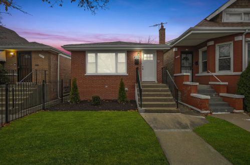 8951 Union Ave, Chicago IL  60620-2233 exterior