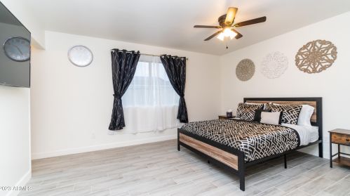 2840 Charleston Ave, Phoenix AZ 85032-9550 exterior