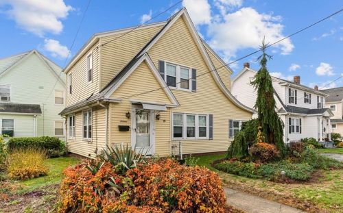 16 Rhodes Ave, Providence, RI 02905-1348