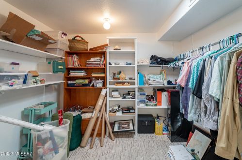 5221 1st Ave, Tucson AZ  85718-4701 exterior