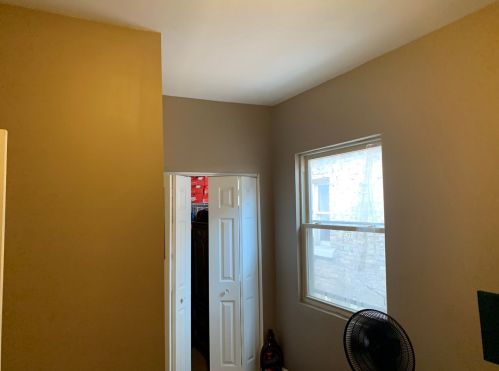 7604 Yates Blvd, Chicago IL  60649-4127 exterior