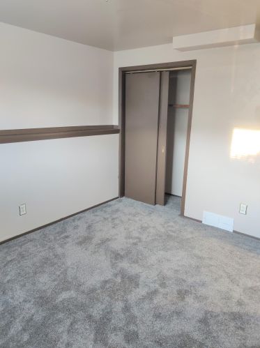 6528 55th St, Milwaukee WI  53223-5908 exterior