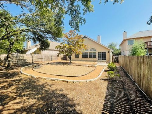 2638 Cascade Fls Dr, Austin TX 78738-5347 exterior