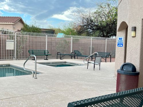 4051 Still Canyon Pass, Tucson AZ  85745-4166 exterior