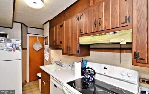 4548 Marple St, Philadelphia PA 19136-3702 exterior