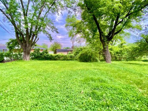 5447 Maryland St, Gary IN  46410-1636 exterior