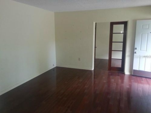 1226 Greenwood St, Orlando FL  32801-4105 exterior