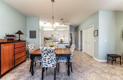 5473 Congress Ave, Madison WI 53718-2214 exterior