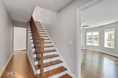 54 Chappell Rd, Atlanta GA  30314-2579 exterior