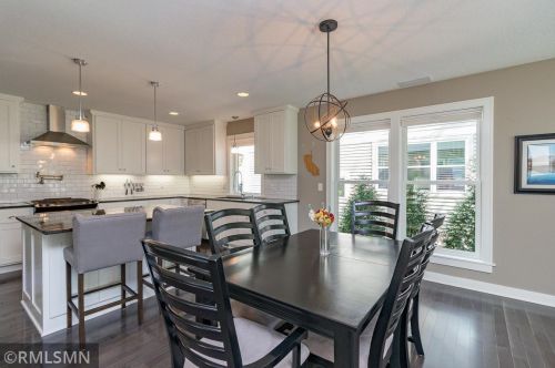 1329 Hartford Ave, Saint Paul MN 55116-1648 exterior