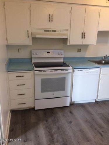 39 Pastime Rd, Tucson AZ  85705-3399 exterior