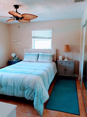 123 30th Ave, Boynton Beach FL 33435-8234 exterior