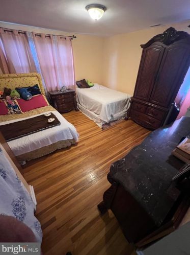 921 Friendship St, Philadelphia PA 19149-1621 exterior