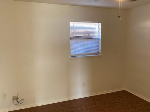 5801 Alsace Trl, Austin TX 78724-6178 exterior