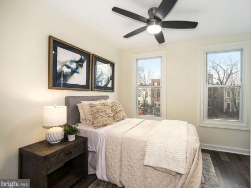 1421 3 St, Washington DC 20001-1960 exterior