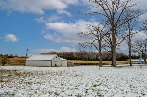 622 8th St, Fosston MN 56542-1115 exterior