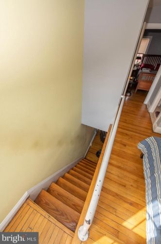 605 20 St, Philadelphia PA 19140-1005 exterior