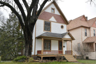 528 Dutton St, Kalamazoo, MI 49007-5304