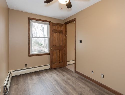 129 Lancaster Ave, West Springfield MA 01089-2235 exterior