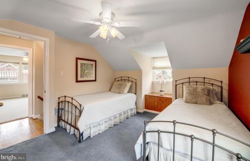 354 Vly Vw Rd, Media PA 19064-2616 exterior