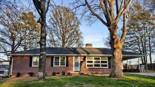 516 Carl St, Gastonia NC  28054-4607 exterior