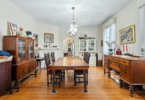 3163 Ashlyn St, Pittsburgh PA 15204-1705 exterior