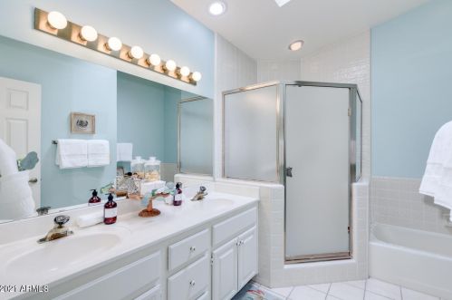 10605 Minnesota Ave, Chandler AZ 85248-6490 exterior