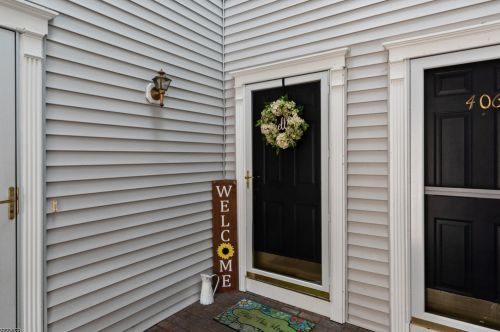 404 Dalton Ct, Parsippany, NJ 07834-3467