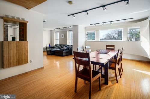 1313 11 St, Philadelphia PA 19147-5601 exterior