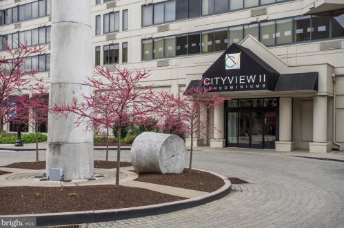 2001 Hamilton St, Philadelphia PA 19130-4298 exterior