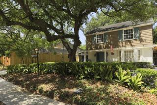 1016 Shepherd Dr, Houston TX  77008-6529 exterior