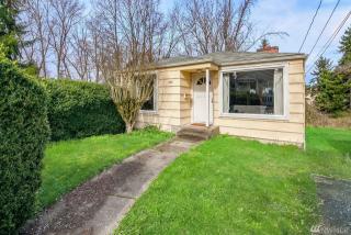 544 104 St, Seattle WA  98168-1504 exterior