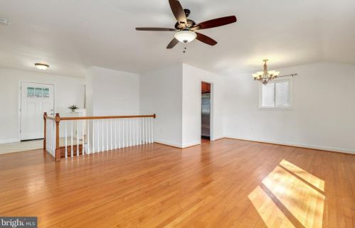 4216 Landgreen St, Rockville MD 20853-2731 exterior