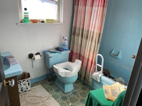 750 Bryn Mawr Rd, Pittsburgh PA 15219-5006 exterior